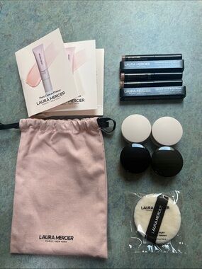 Laura Mercier travel bundle